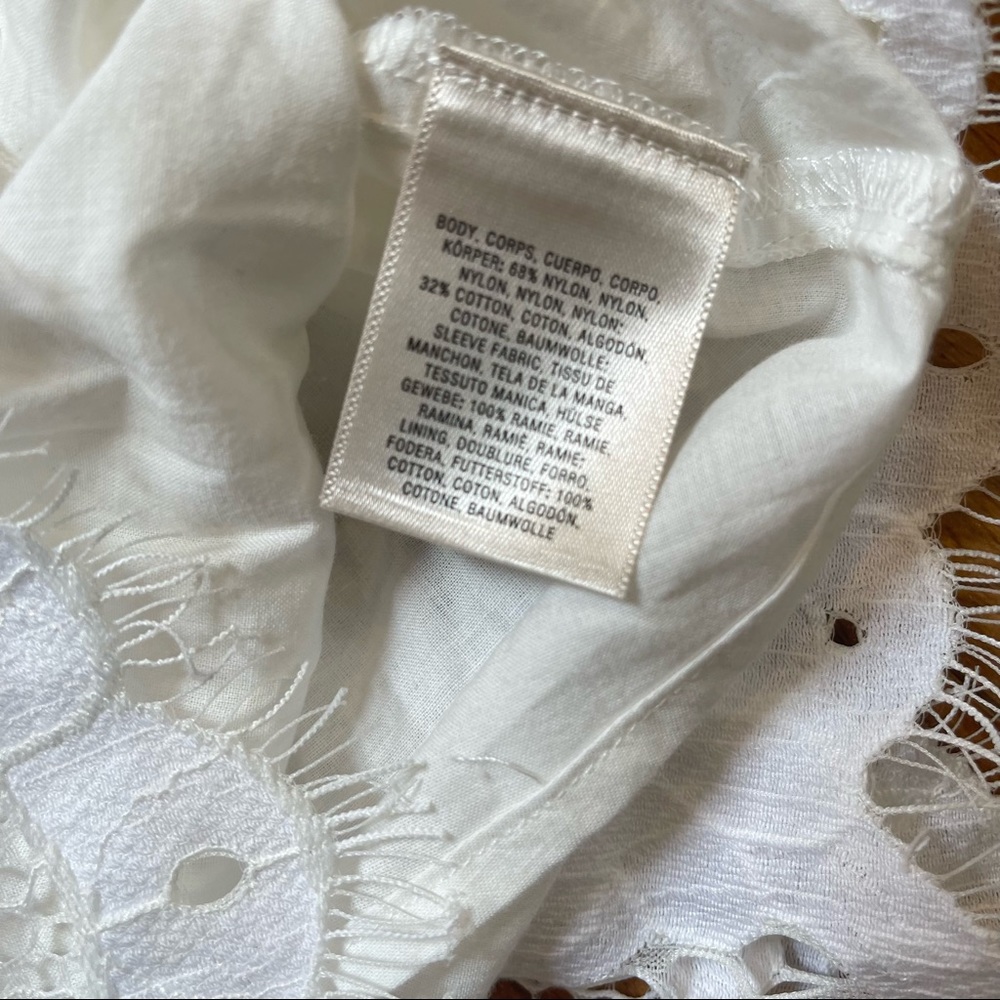 NWT Anthroplogie Moulinette Soeurs Messina White Puffsleeve Lace Top Size L - Picture 16 of 16